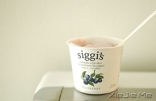 早安心语:为了等你,我错过了等我的人 (9)