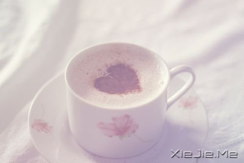 ��������Լ���Ц�ݲ��������ķ羰 (1)