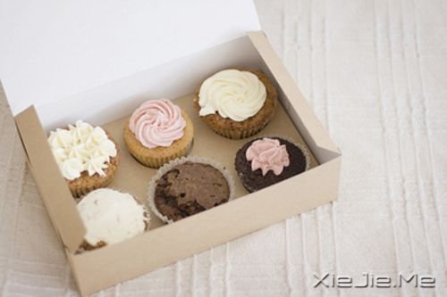 ��������Լ���Ц�ݲ��������ķ羰 (10)